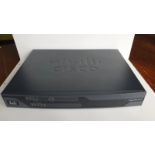 BRAND NEW CISCO 887VAM INTEGRATED SERVICES ROUTER (ISR) - RELIABLE NETWORKING HARDWARE RRP: £99