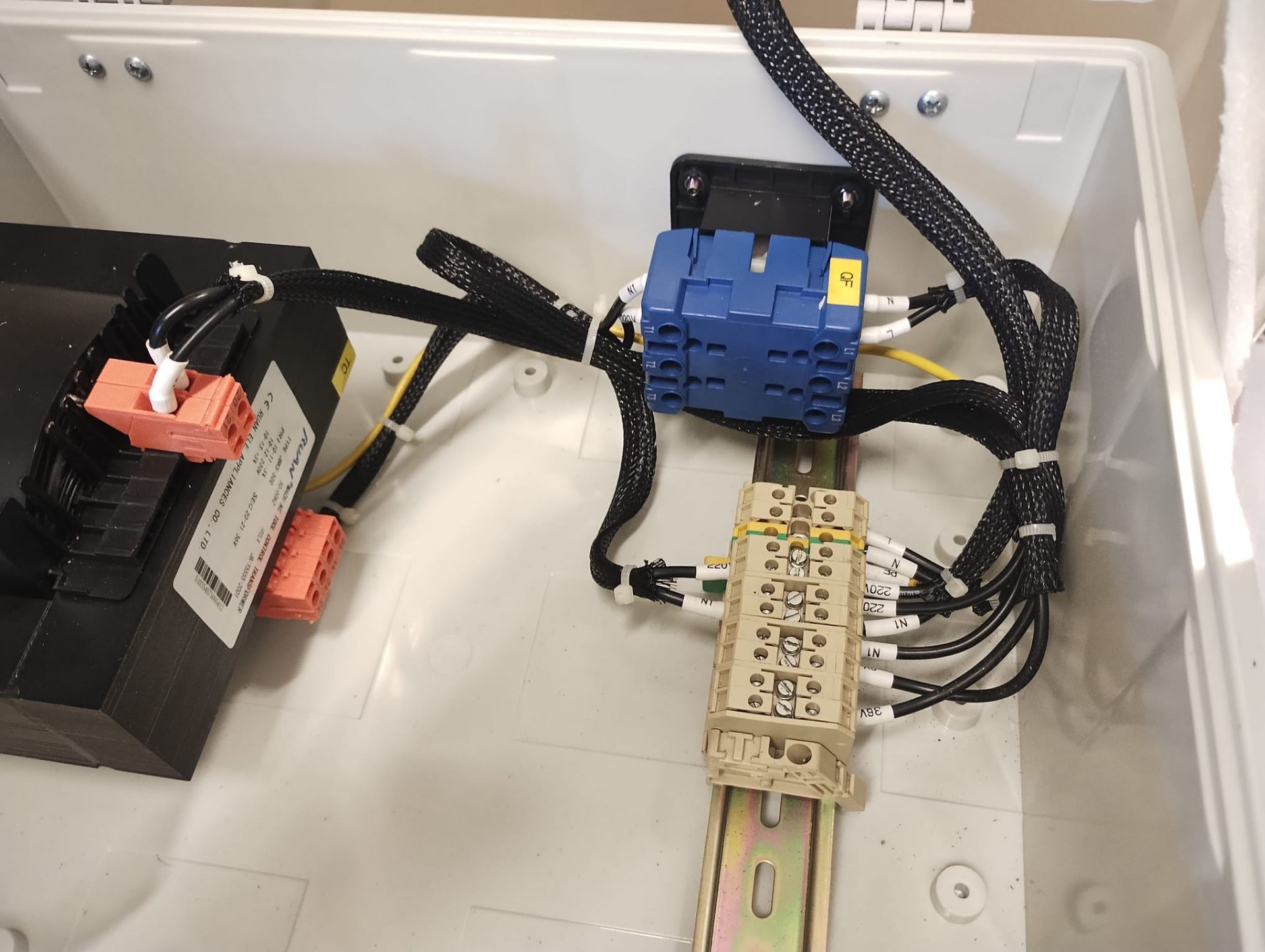 HEATING WIRE ELECTRIC BOX - JBK5-500 TRANSFORMER FITTED + ALL BOTTONS - C&D201811007 -NEW ALL CABLES - Image 6 of 9