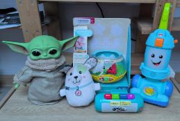 FISHER-PRICE LEARNING TOY BUNDLE & MANDALORIAN "THE CHILD" GROGU PLUSH SET
