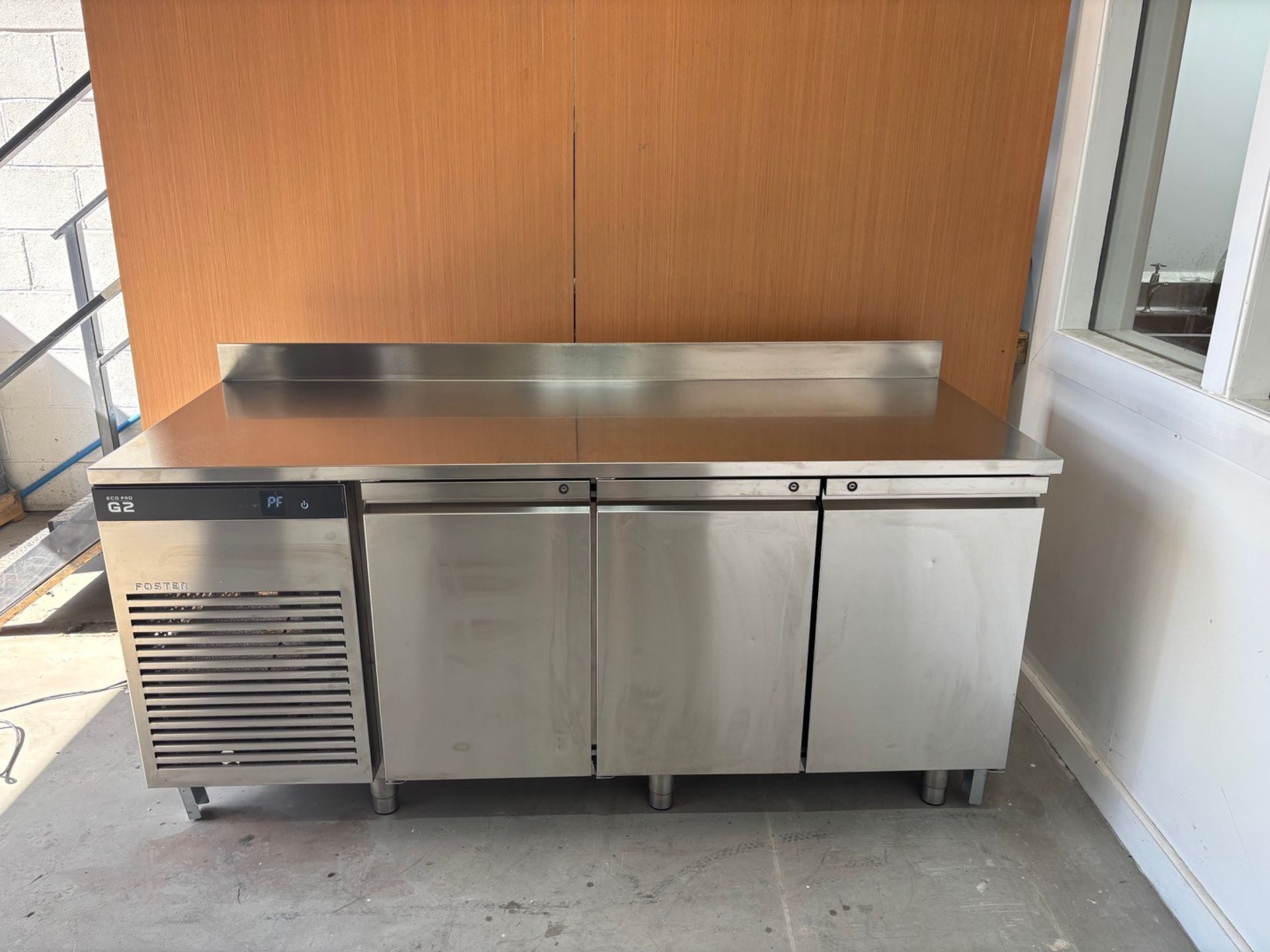 FOSTER COUNTERTOP 3 DOOR DELI DISPLAY FRIDGE COMMERCIAL USED - Image 3 of 6