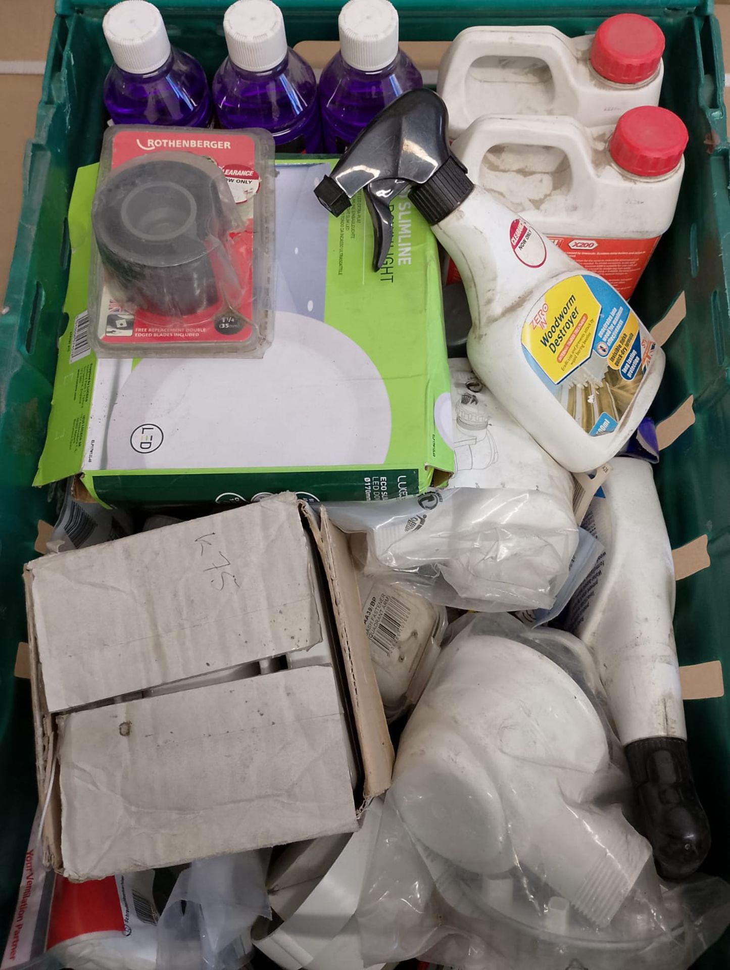 JOBLOT X 2 CRATES NUMBER 32 RESELLER CARBOOT MARKET - Image 8 of 12