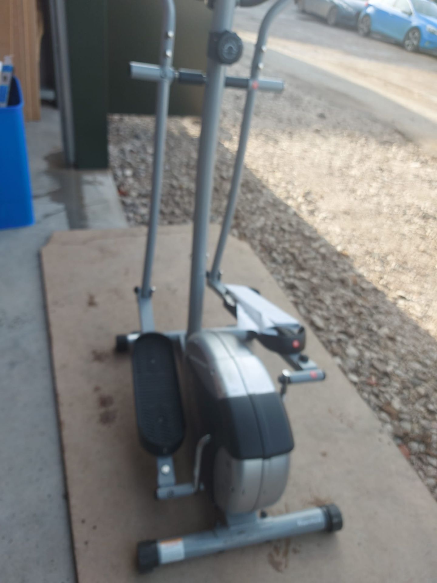 EXERCISE BIKE FITNESS GYM YOGA BIKE OUT OF BOX - Image 2 of 3