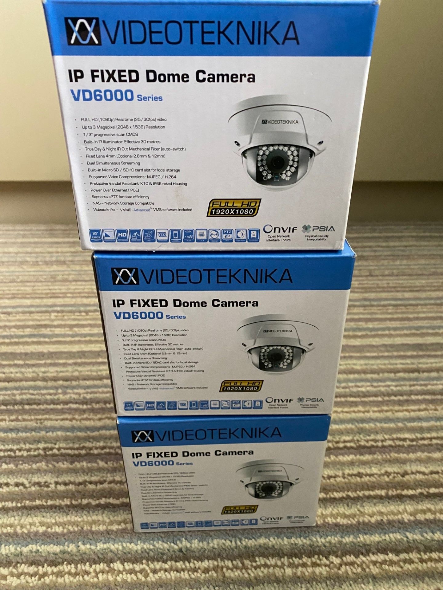 VIDEOTEKNIKA IP FIXED DOME CAMERA X 3