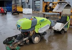 424HS ROAD SWEEPER YARD CLEANER WITH CAB ATTACHMENT