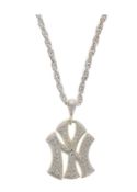 240 X NEW YORK SIGN SILVER PENDANT NECKLACE