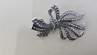 130 PC PIN BROCH