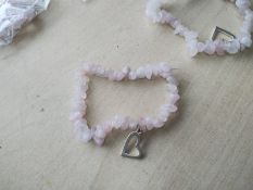 ROSE QUARTZ CRYSTAL CHIP BRACELET HOLLOW HEART SILVER - JOBLOT OF 27 - BRAND NEW
