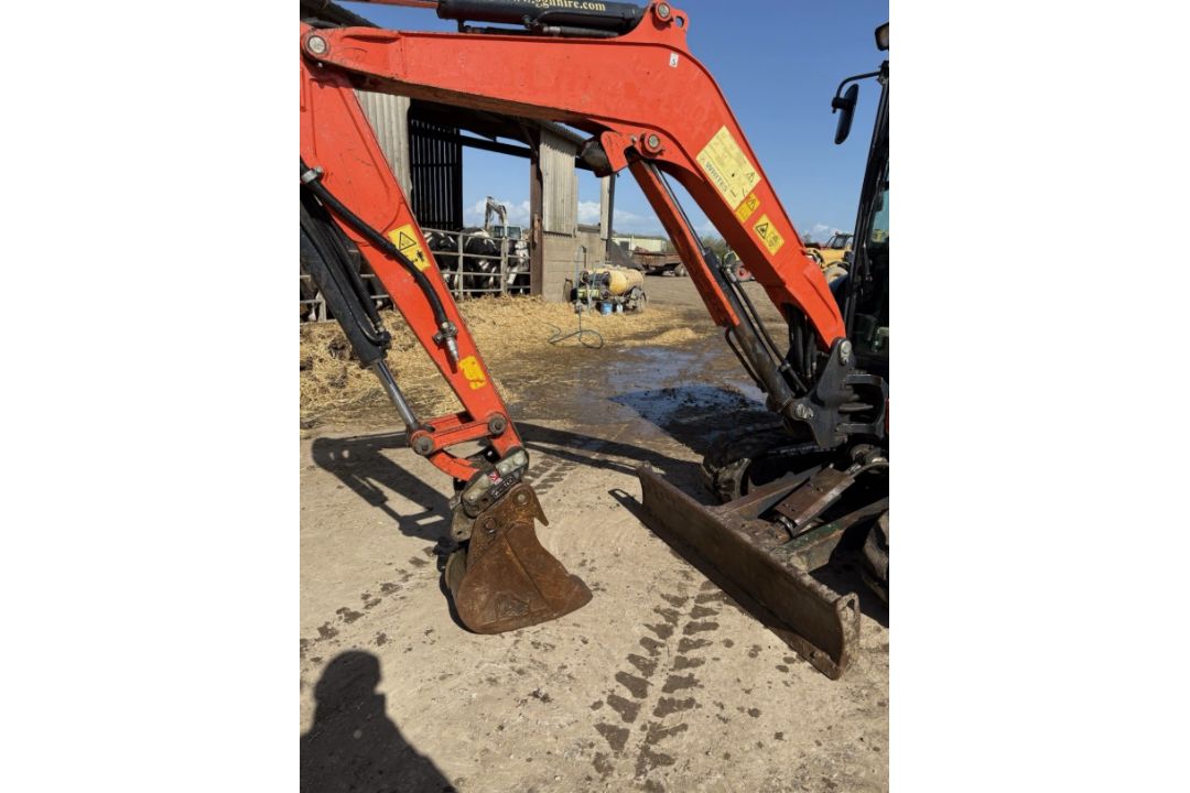 KUBOTA KX027-4 MINI EXCAVATOR - Image 10 of 14