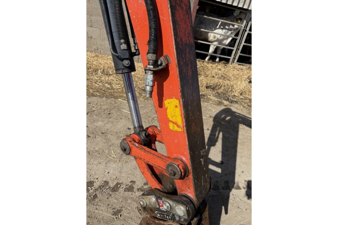 KUBOTA KX027-4 MINI EXCAVATOR - Image 9 of 14