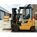 **(INCLUDES CHARGER)** 2011 CAT LIFT TRUCKS EP25K-PAC ELECTRIC FORKLIFT – 2500KG CAPACITY
