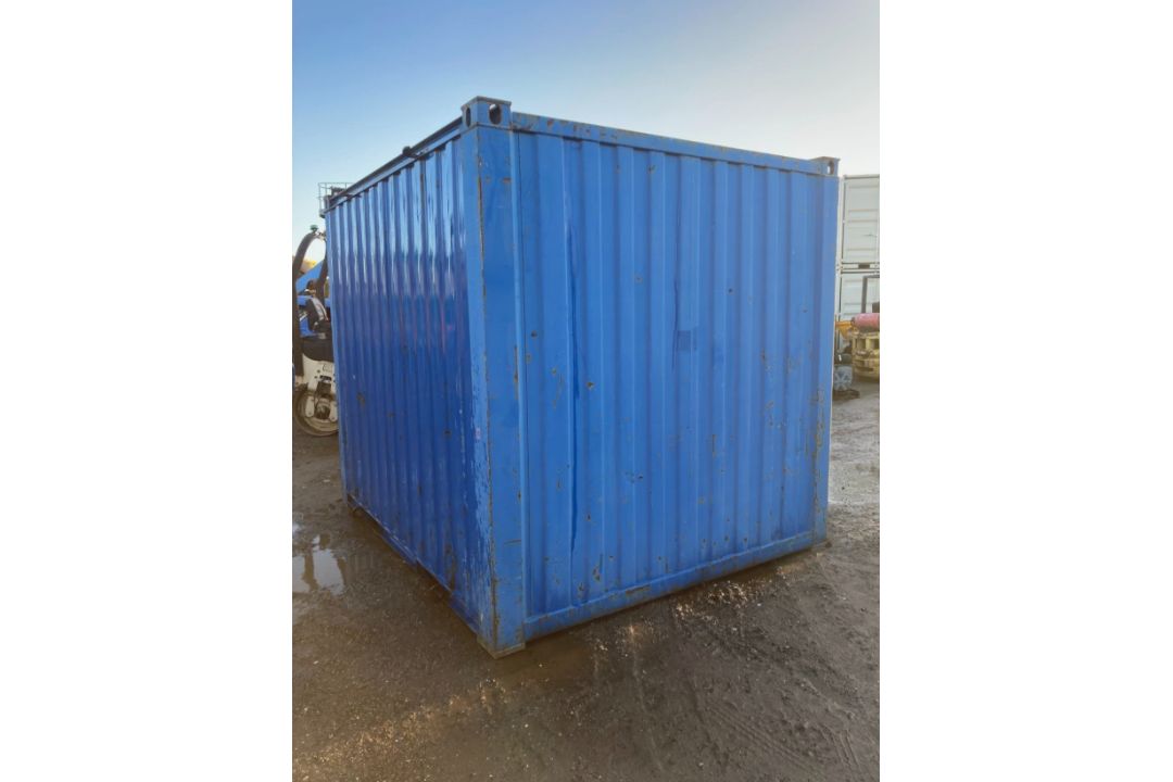 10 FT X 8 FT SHIPPING CONTAINER - Image 9 of 11