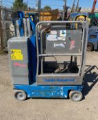 2010 GENIE GR 15 / 12 GS 1932 SCISSOR LIFT (2010)