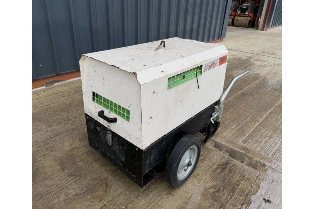 MHM MGTP 6000 – 6 KVA SILENT DIESEL GENERATOR - Image 3 of 9