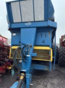 BUNNING LOWLANDER 150 DUNG SPREADER