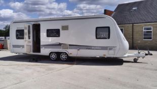 2012 HOBBY 650 PRESTIGE TOURING CARAVAN >>--NO VAT ON HAMMER--<<