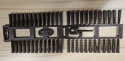 4 BOXES OF PLASPLUGS HEAVY DUTY SOLID WALL FIXING DARK BROWN 50 PLUGS PER STRIP (NO PACKAGING)