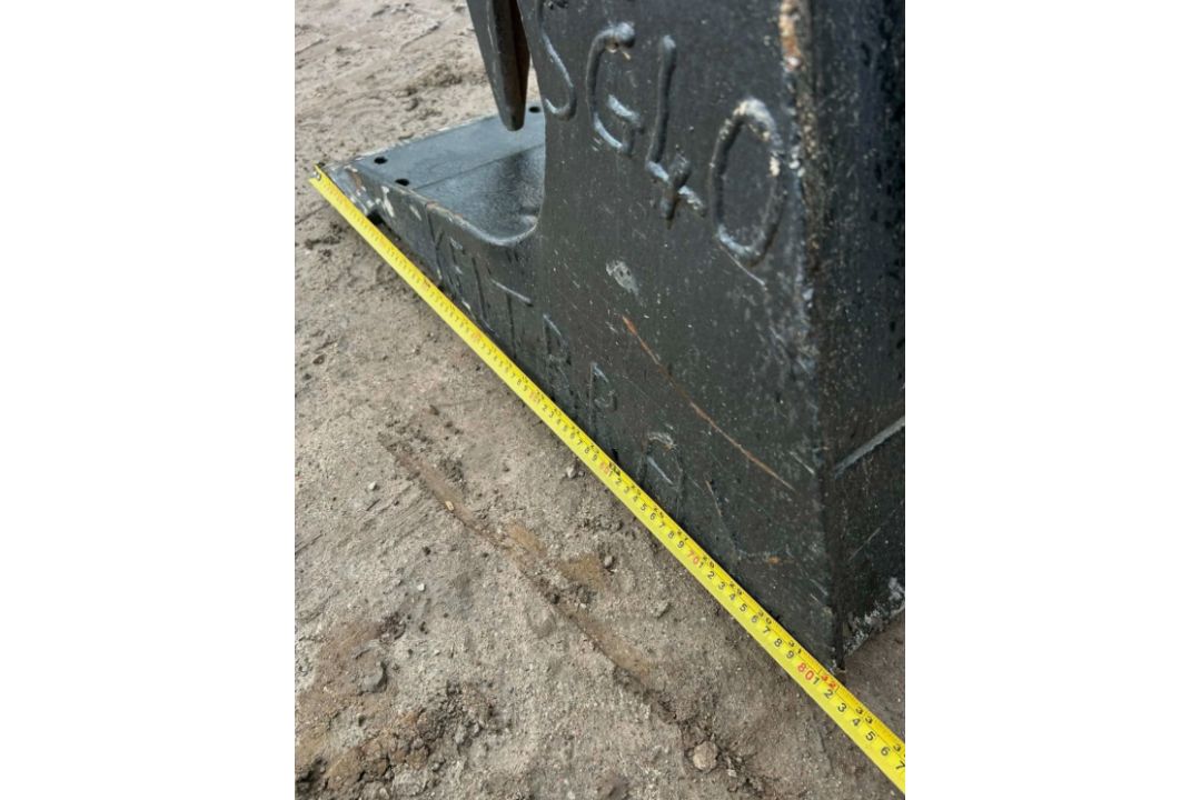 INDUSTRIAL BUCKET & GRAPPLE – TWIN GRAB SKID STEER / BOBCAT LOADER - Image 2 of 12