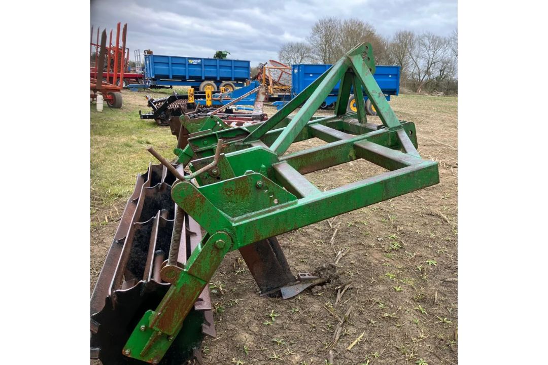 TWIN LEG SUBSOILER - Image 8 of 10