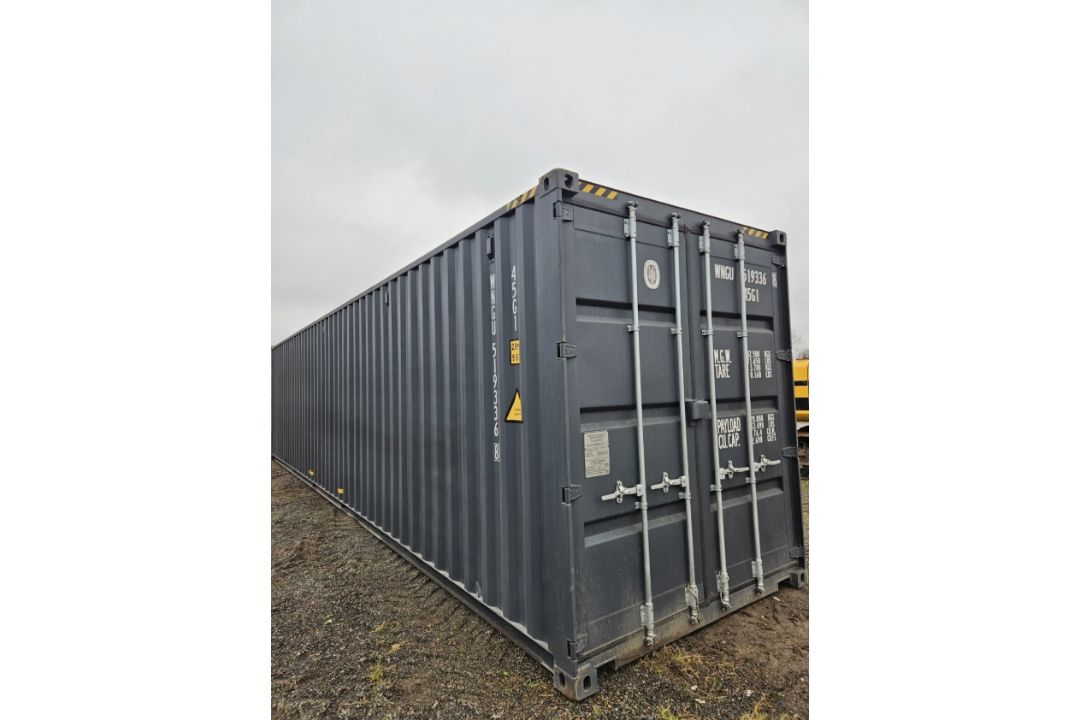 NEW 40FT SHIPPING CONTAINERS – 2025 ONE TRIP UNITS - Image 2 of 13