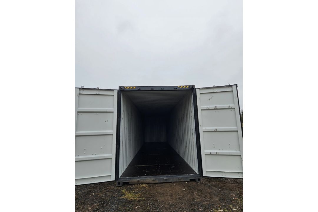 NEW 40FT SHIPPING CONTAINERS – 2025 ONE TRIP UNITS - Image 8 of 13