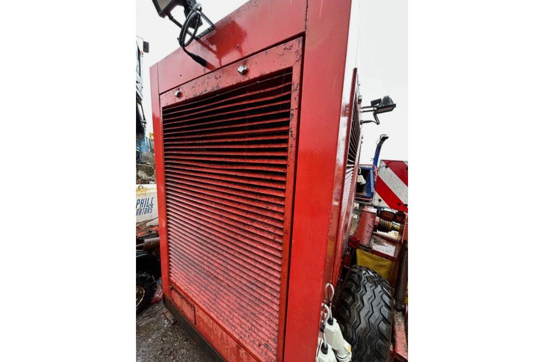 200 KVA VOLVO DIESEL GENERATOR GENSET 110V 415V SITE GENERATOR POWER UNIT ENGINE - Image 5 of 10