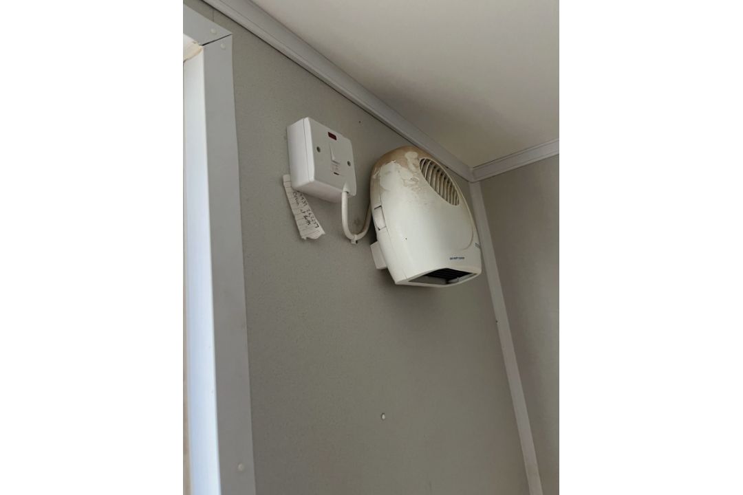 20FT OFFICE / STORAGE CONTAINER - Image 5 of 8