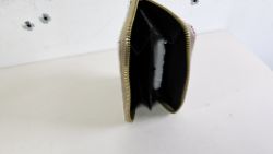 48 PC WALLET LONDON