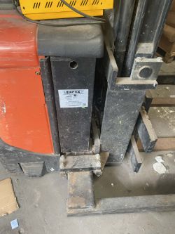 TOYOTA BT SPE135S ELECTRIC POWERED PEDESTRIAN STRADDLE STACKER