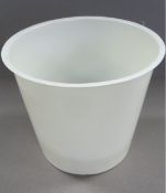 350 X PLANT POT WHITE- LARGE
