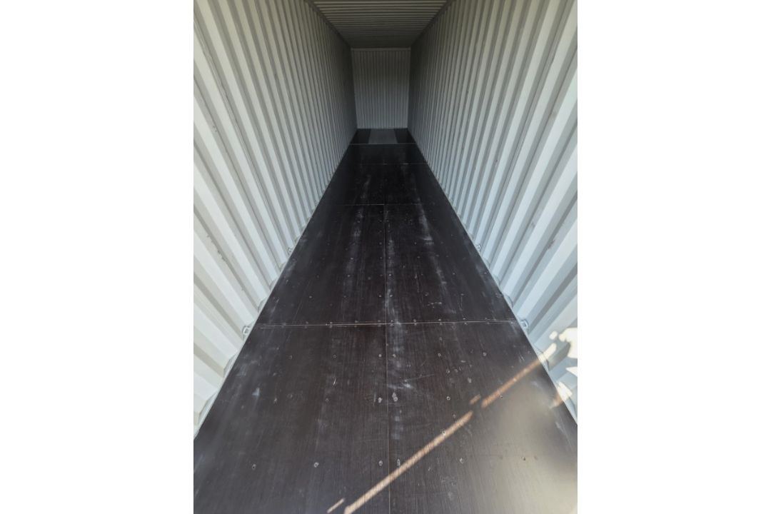 NEW 40FT SHIPPING CONTAINERS – 2025 ONE-TRIP UNITS - Image 13 of 13