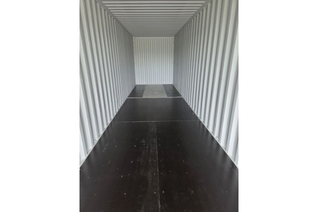 40FT SHIPPING CONTAINERS – 2025 - Image 15 of 17