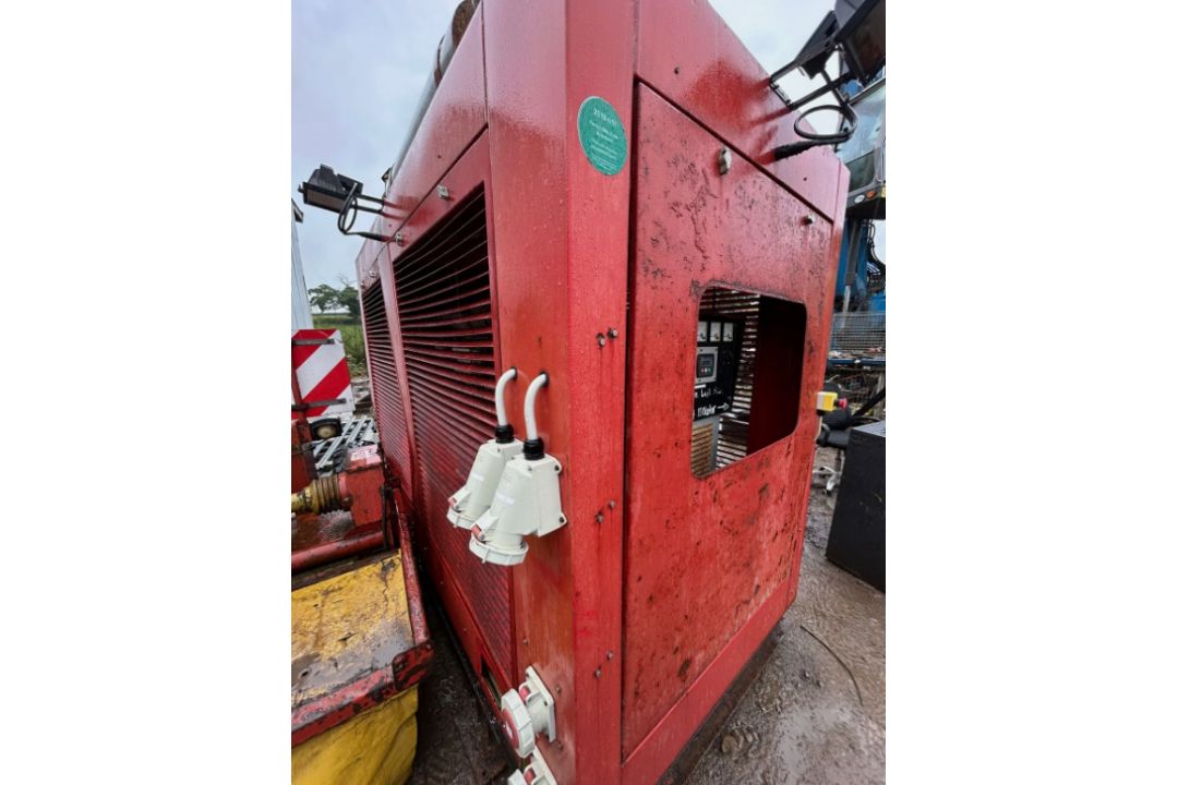 200 KVA VOLVO DIESEL GENERATOR - Image 1 of 10