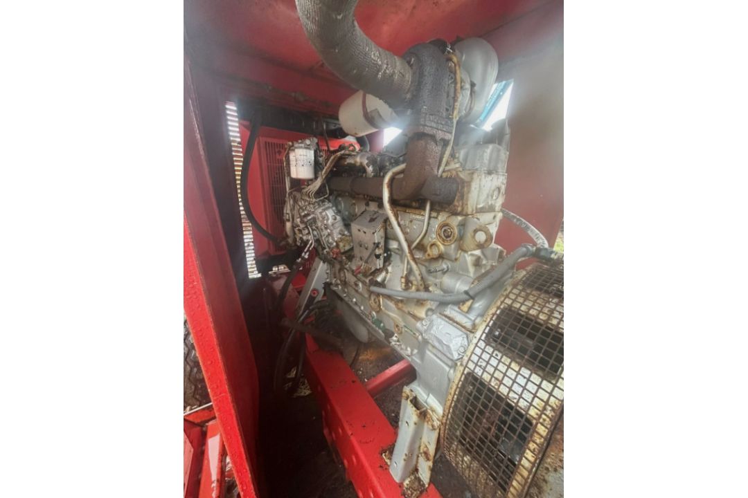 200 KVA VOLVO DIESEL GENERATOR - Image 2 of 10