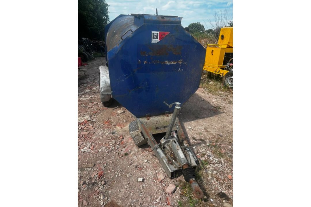 AINWAY ENGINEERING 3000L BUNDED TOWABLE FUEL BOWSER - Image 8 of 10