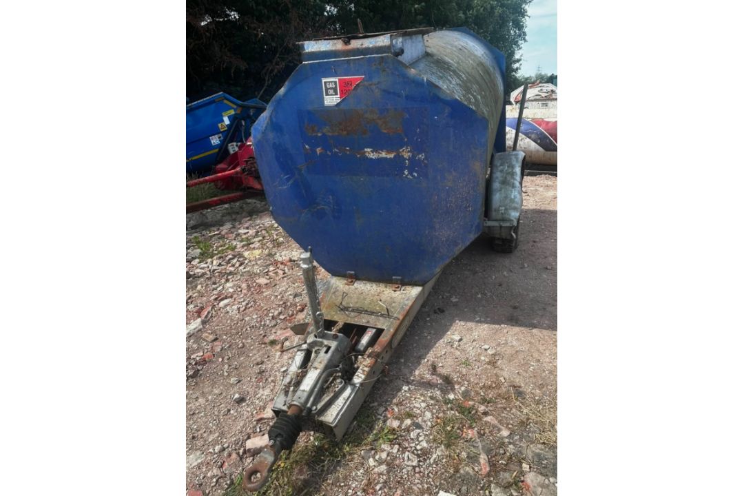 AINWAY ENGINEERING 3000L BUNDED TOWABLE FUEL BOWSER - Image 4 of 10