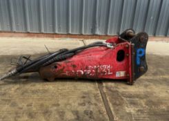 2014 TAKEUCHI TKB302-S HYDRAULIC BREAKER