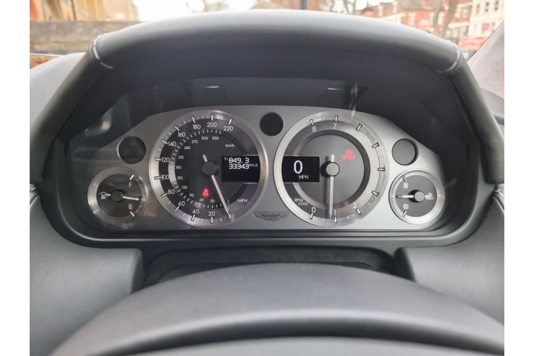 **(ONLY 33K MILEAGE)** 2006 ASTON MARTIN VANTAGE V8 4.3L PETROL >>--NO VAT ON HAMMER--<< - Image 14 of 17
