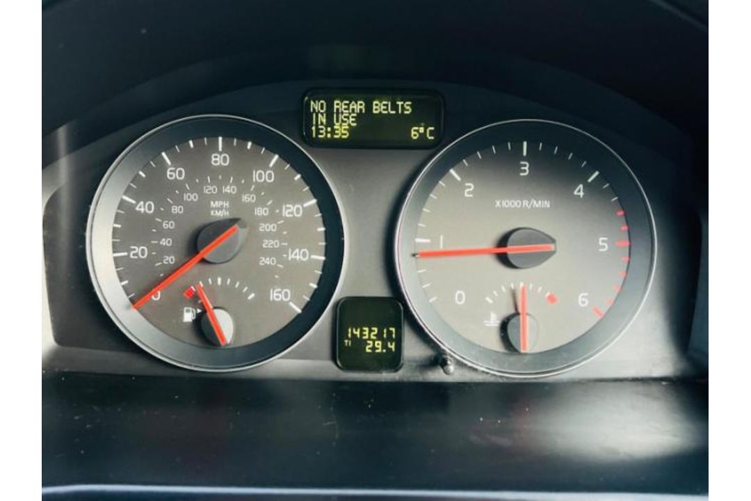 2009 VOLVO V50 2.0D SE 5DR DIESEL MANUAL ESTATE BLACK >>--NO VAT ON HAMMER--<< - Image 15 of 28