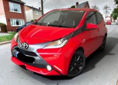**(ONLY 21K MILEAGE)** 2017 TOYOTA AYGO X-STYLE VVT-I CVT 998CC PETROL RED >>--NO VAT ON HAMMER--<<