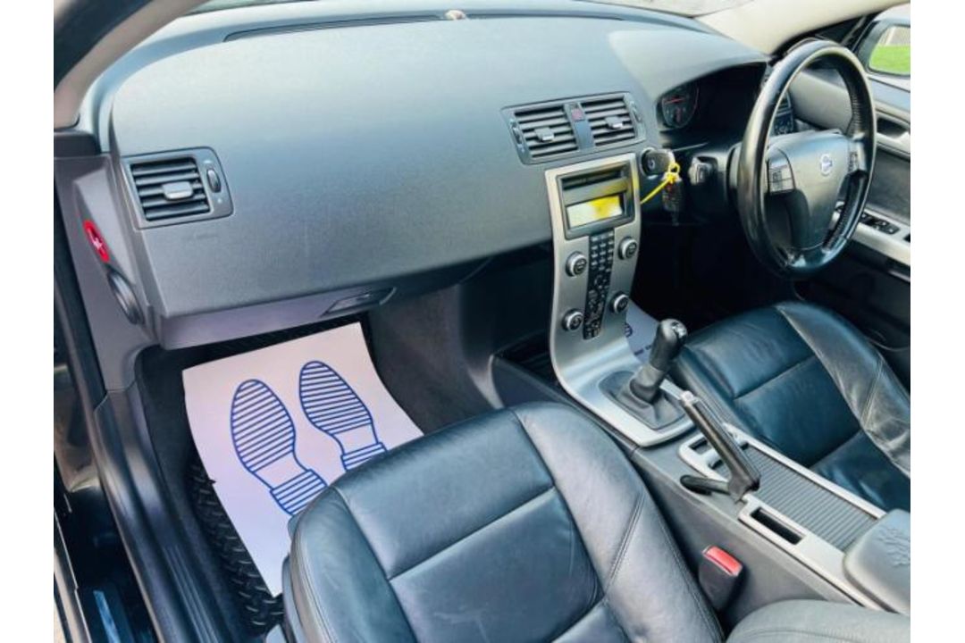 2009 VOLVO V50 2.0D SE 5DR DIESEL MANUAL ESTATE BLACK >>--NO VAT ON HAMMER--<< - Image 22 of 28