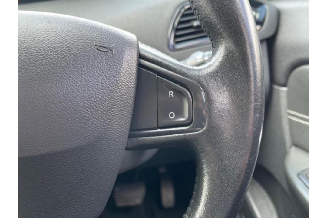 **(ONLY 105K MILEAGE)** 2015 RENAULT SCENIC DYNAMIQUE TOMTOM DCI SA >>--NO VAT ON HAMMER--<< - Image 30 of 32