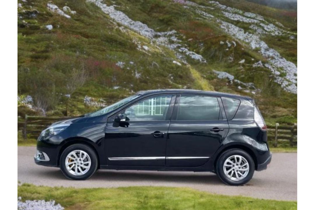 **(ONLY 105K MILEAGE)** 2015 RENAULT SCENIC DYNAMIQUE TOMTOM DCI SA >>--NO VAT ON HAMMER--<< - Image 6 of 32