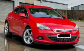 **(ONLY 73K MILEAGE)** 2012 VAUXHALL ASTRA GTC SRI S/S 1.4T MANUAL PETROL >>--NO VAT ON HAMMER--<<