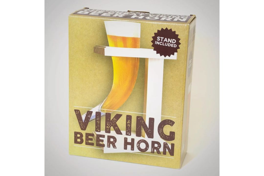 VIKING BEER HORN GLASS WITH WOODEN STAND - GIFT / PRESENT / NOVELTY BEER GLASS NEW BOX - Image 2 of 3