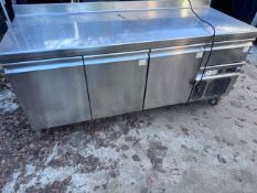 FOSTER G2 COUNTER 3 DOOR FRIDGE CATERING EQUIPMENT TRADE EXPORT