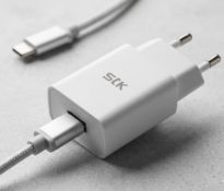 1700 X BRAND NEW USB-A MAINS CHARGER 2 PIN EU, 1A, WHITE, BULK