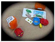 1000 X KINDER SURPRISE TOY EGG