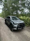 **(ONLY 37K MILEAGE)** 2022 TOYOTA HILUX INVINCIBLE X D-4D 4WD DCB 2.8L DIESEL MANUAL PICK UP