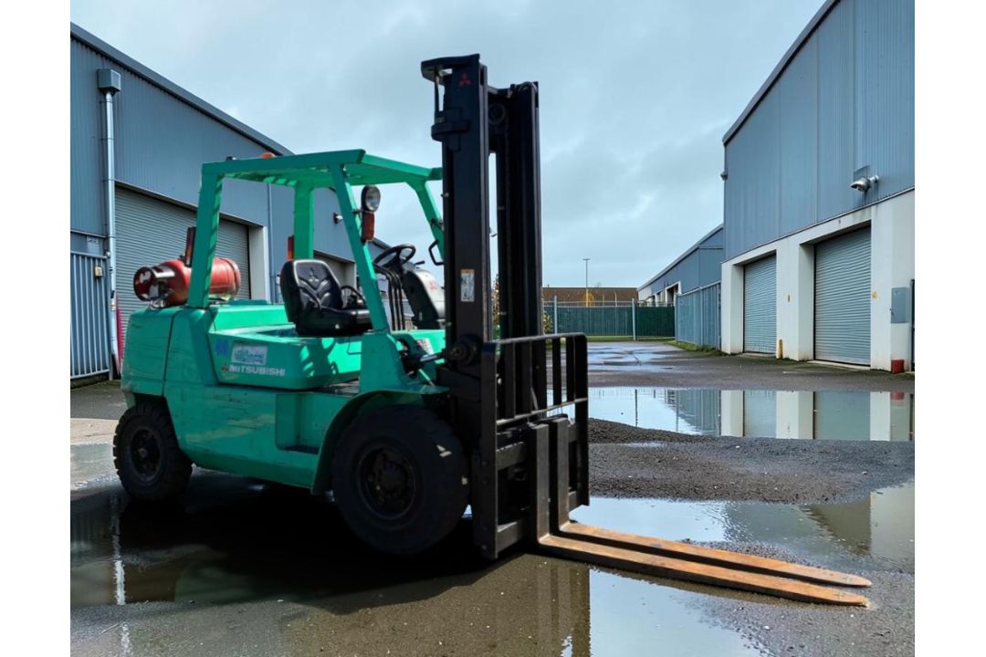 2005 MITSUBISHI FG40KL FORKLIFT - Image 6 of 6