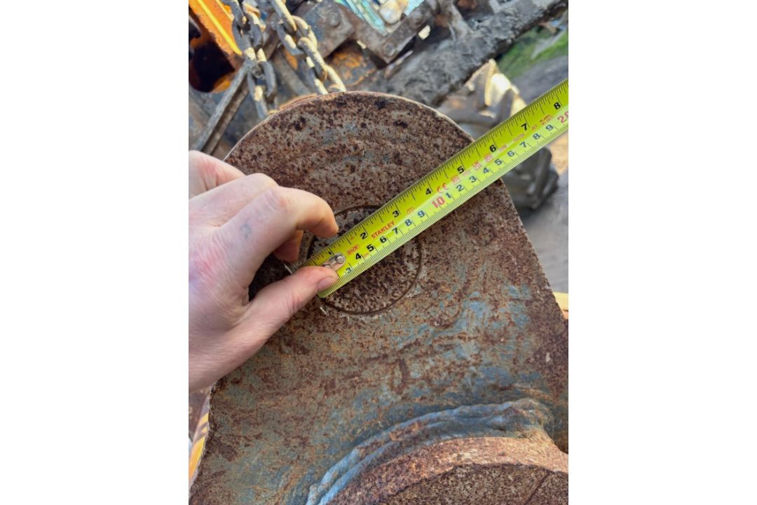 2FT WIDE STRICKLAND DIGGING BUCKET | 80MM PINS | EXCAVATOR / TELEHANDLER / BACKHOE - Image 7 of 7